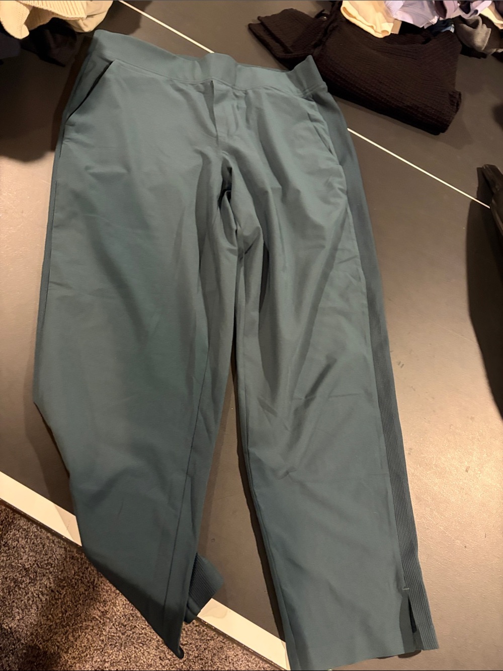 Athleta women’s petite joggers